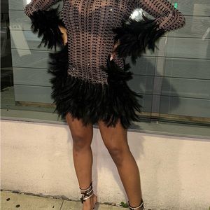 Black feather dresss